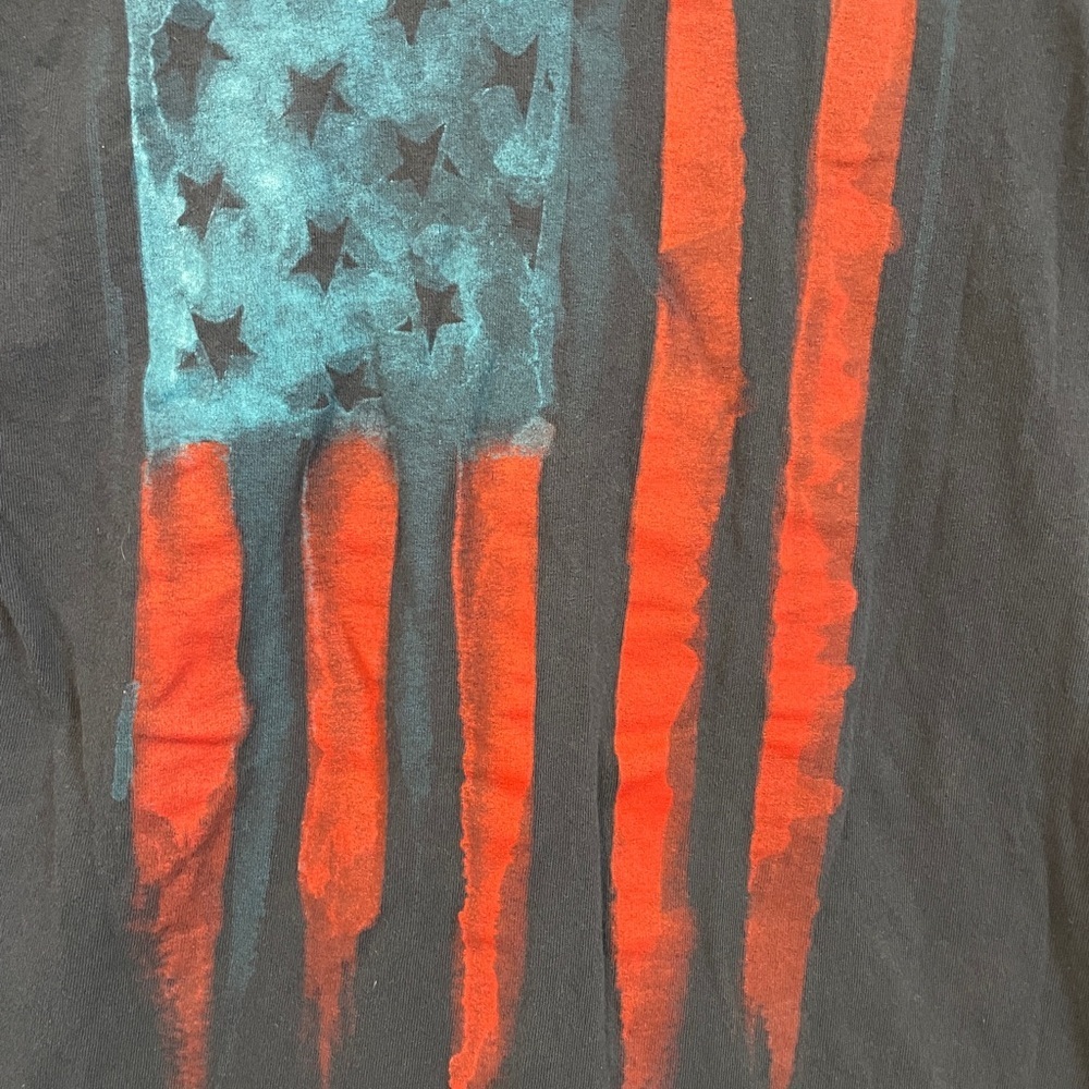 Navy Blue Graphic Tee with Red and Blue Design - Picture 3 of 7